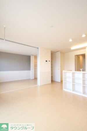 グローリアコート Aの物件内観写真